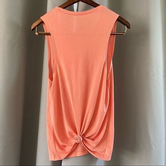 3/$15 Ronnie M “Keep It Hippie” Sleeveless Tee S - Picture 4 of 6